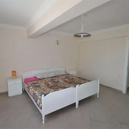 Artemis - Kusadasi Apartment