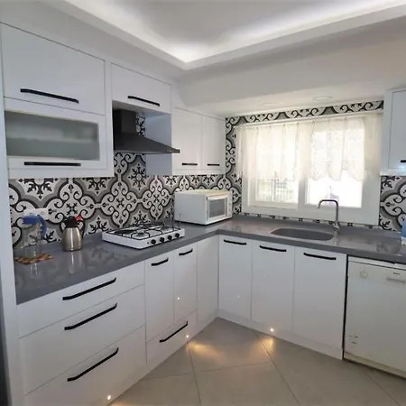 Artemis - Kusadasi *